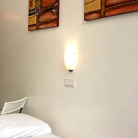 Max 2* Amsterdam
