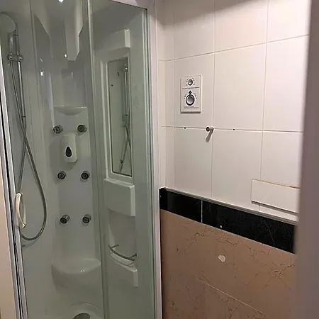 Hotel Max 2*