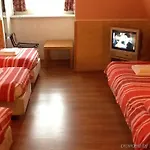 Hotel Max 2*